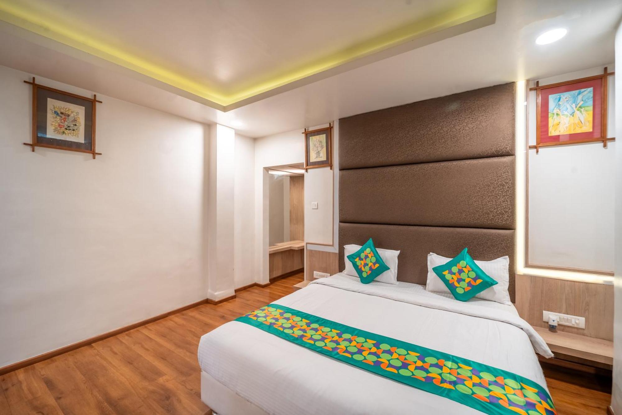 Treebo Kamal Regency Hotel Bhopal Exterior photo